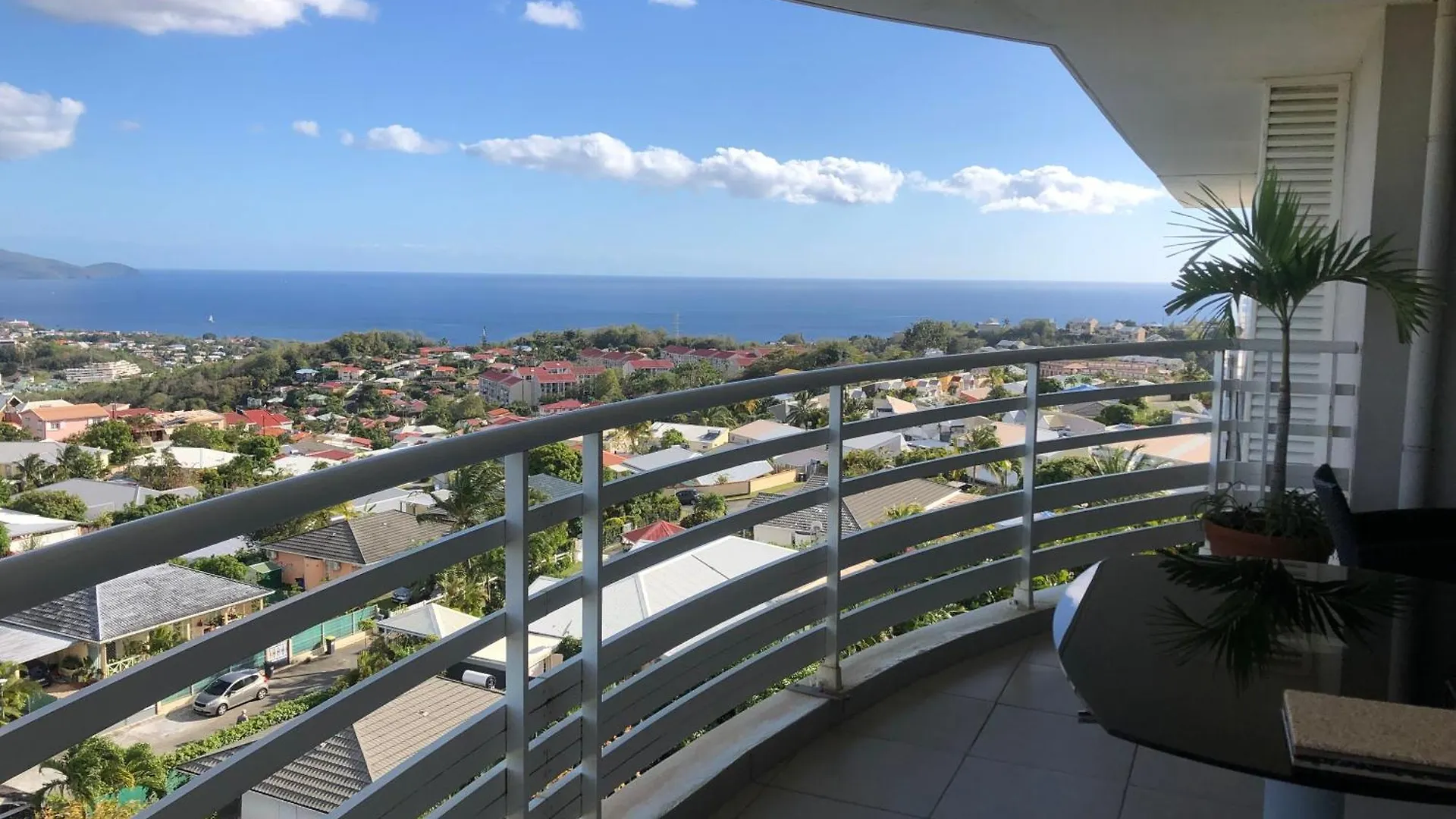 Appartement De Standing Vue Mer Schoelcher Martinique
